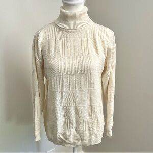 Vintage Knit Patchwork Style Turtleneck Cream Cottagecore Grandmacore
